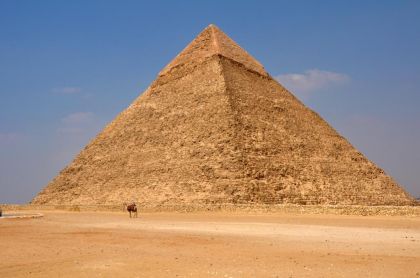 看图识字，那个英语词汇是对的？ Triangle,Rectangle,Cylinder,Pyramid