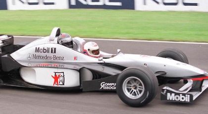 看图识字，那个英语词汇是对的？ Horse Cart,SUV,Cable Car,Race Car